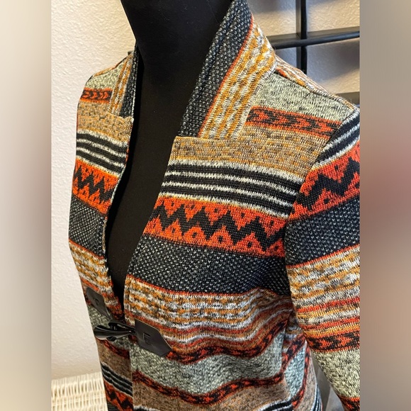 One World Cardigan Aztec MultiColor Long Sleeve Sweater - NWOT Open Front sz M - Picture 3 of 7